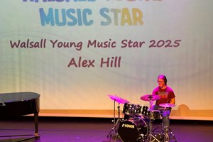 Alex 3